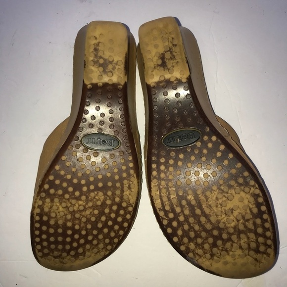 Born Slip On Leather Sandals - Picture 7 of 7